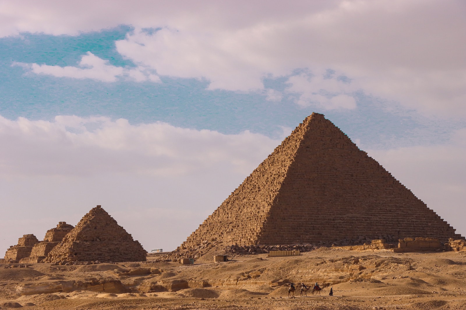 Les pyramides font partie des 7 merveilles