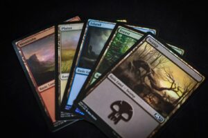 Plongez dans l'univers fascinant du jeu de cartes Magic : The Gathering